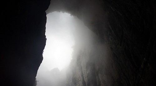 龙水峡地缝风景区